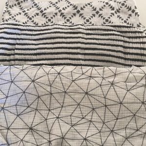 Aden + Anais Muslin Swaddles